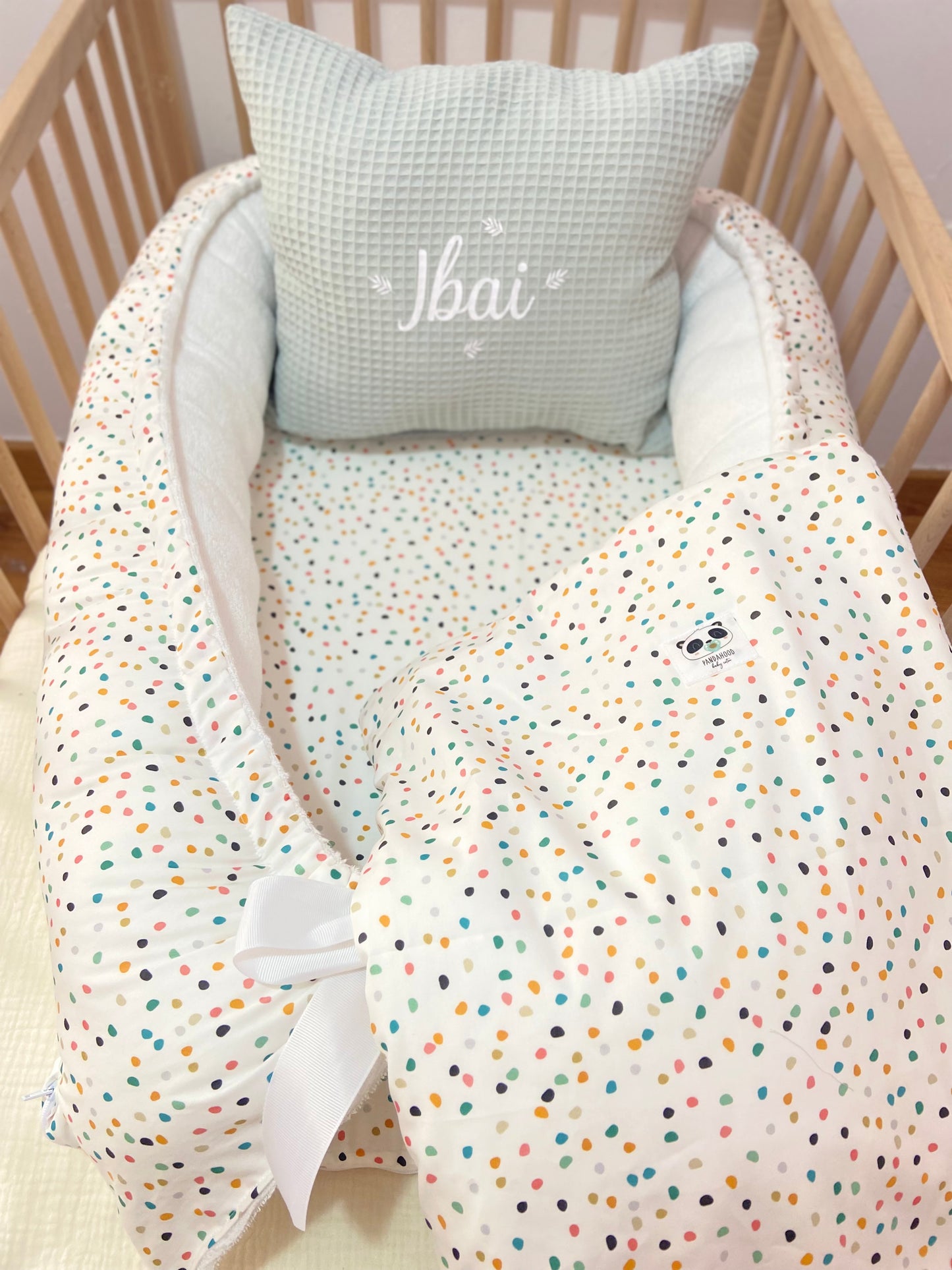 Pack Baby Nido Confeti (nido, manta y cojín personalizado)